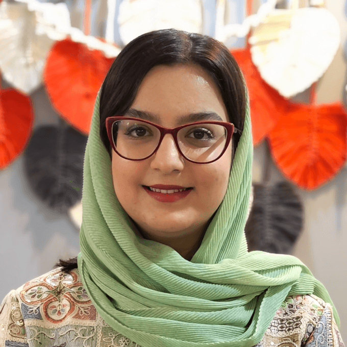 نازنین اکاتی